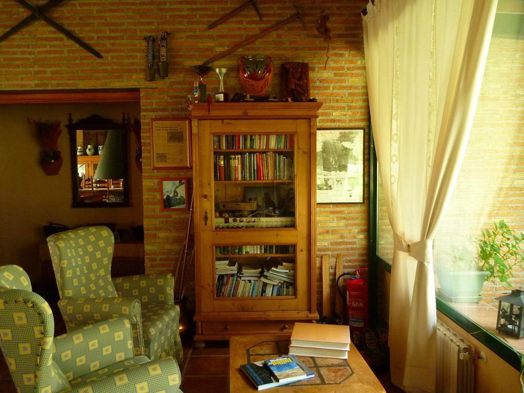 Casa Rural El Roblon Sartajada Bagian luar foto