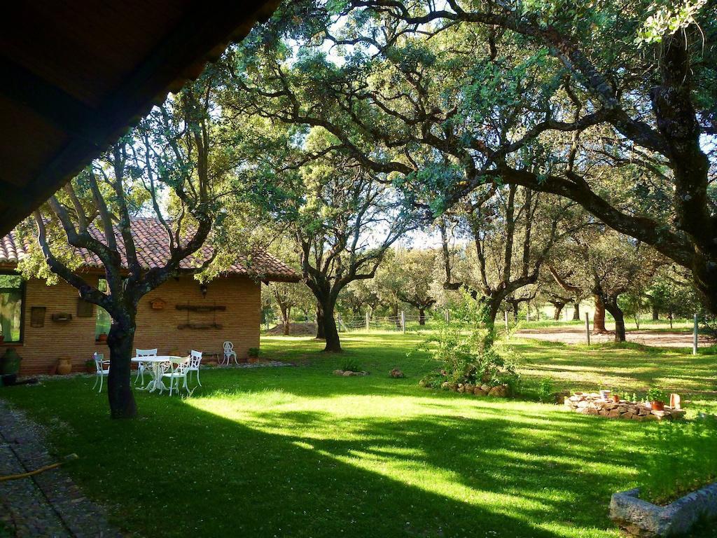 Casa Rural El Roblon Sartajada Bagian luar foto